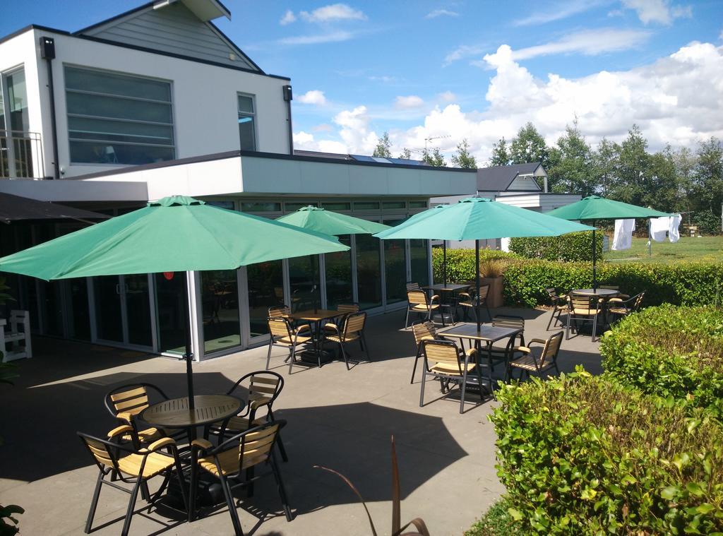 Auckland Karaka Country Retreat Hotel Bagian luar foto